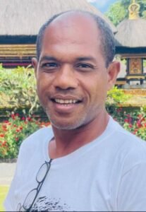 Letratu-Hakerek na'in : Pery Mesquita